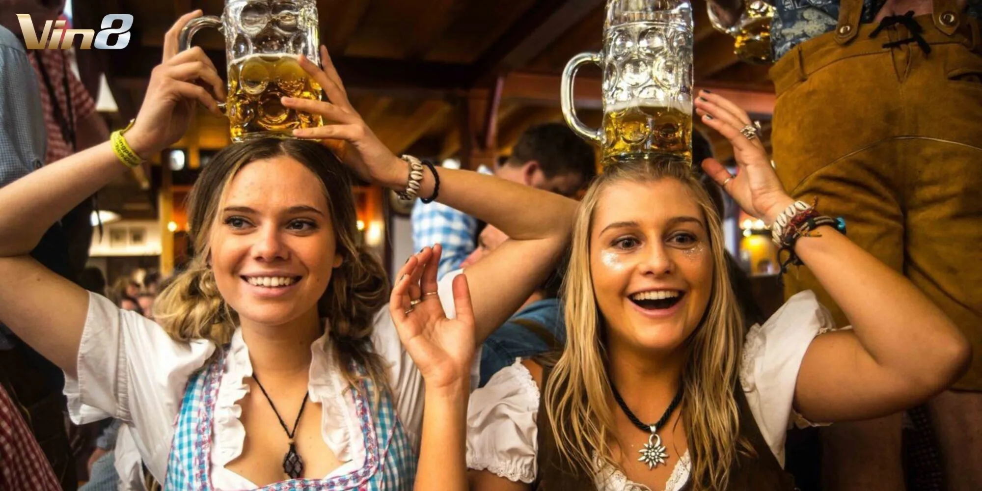 Oktoberfest lễ hội bia lớn nhất thế giới tại Đức