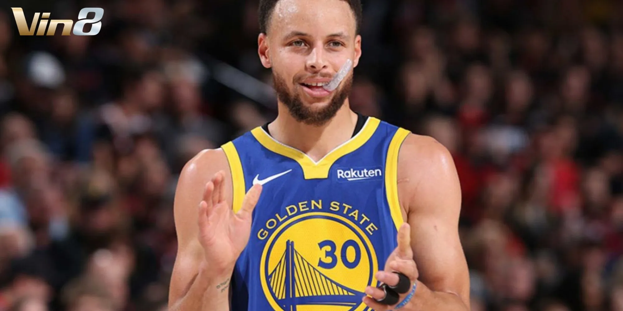 Vua 3 điểm Stephen Curry