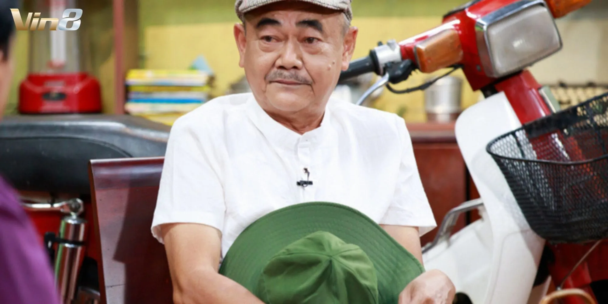 Có đóng góp trong bộ phim Bộ Tứ Báo Thủ